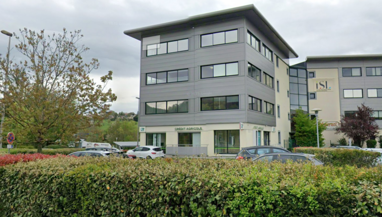 Exterieur nouveau cabinet sage femmes à Allonzier la caille